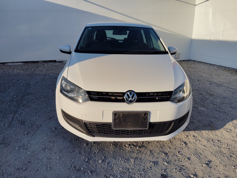 VOLKSWAGEN	POLO