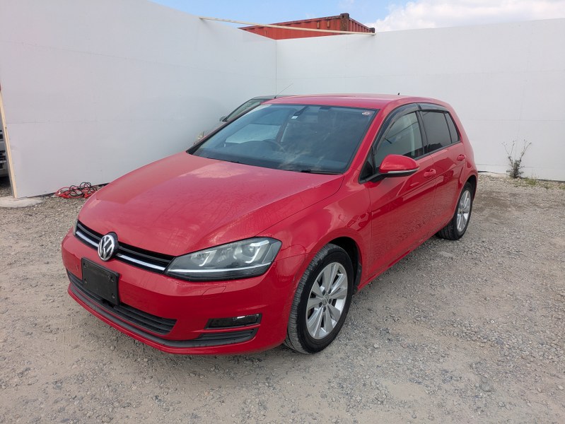 VOLKSWAGEN	GOLF