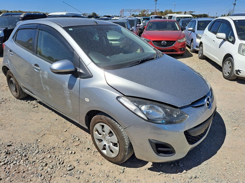MAZDA	DEMIO