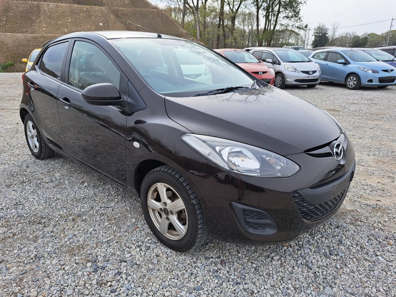 MAZDA	DEMIO