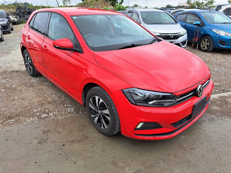 VOLKSWAGEN	POLO