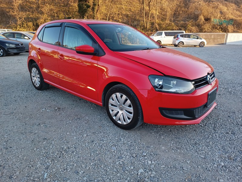 VOLKSWAGEN	POLO