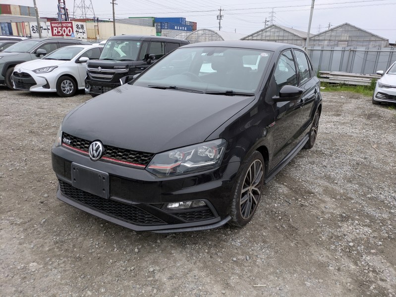 VOLKSWAGEN	POLO