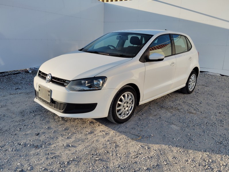 VOLKSWAGEN	POLO