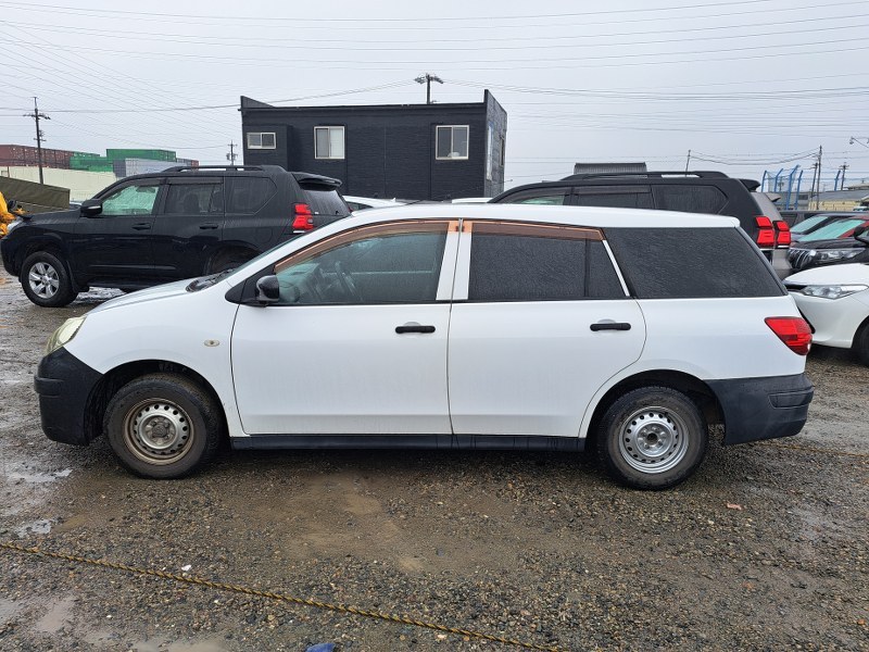 NISSAN AD VAN