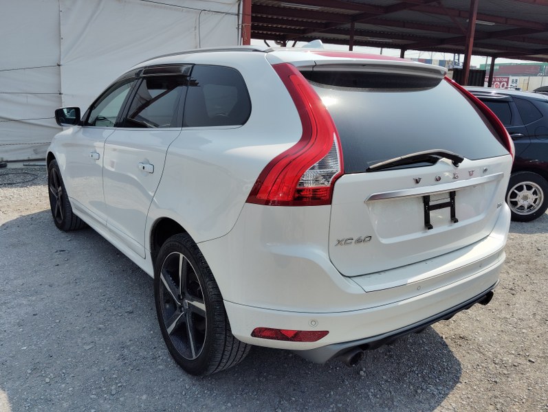 VOLVO	XC60