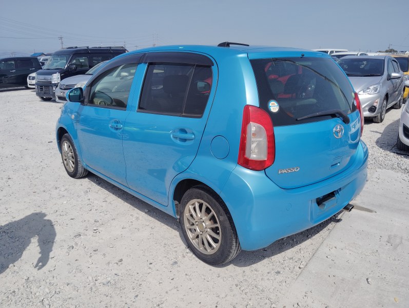 TOYOTA	PASSO