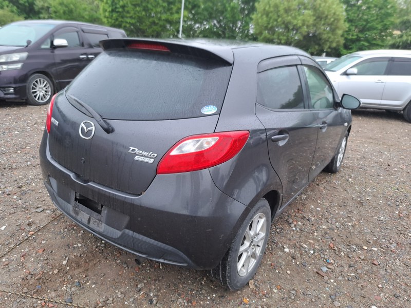 MAZDA	DEMIO