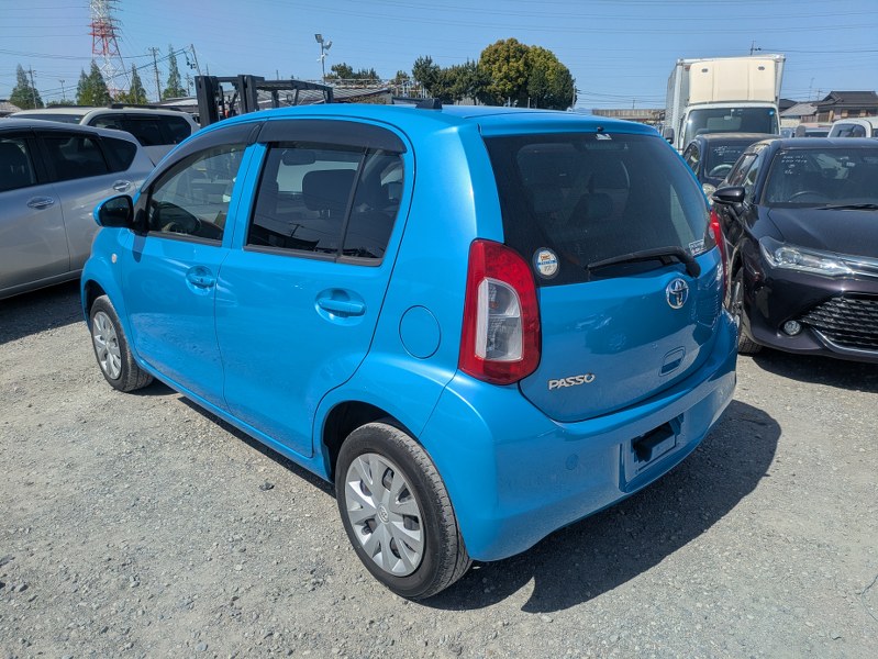 TOYOTA PASSO