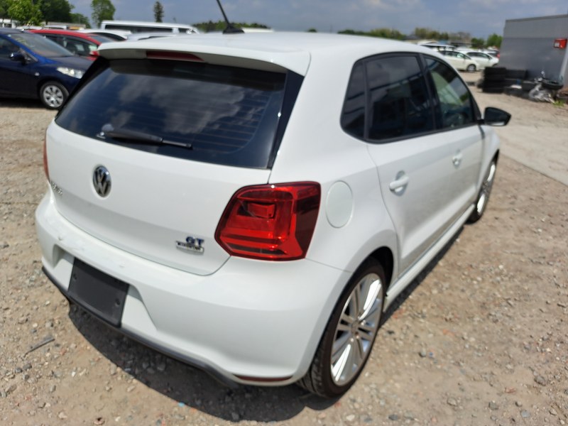 VOLKSWAGEN	POLO