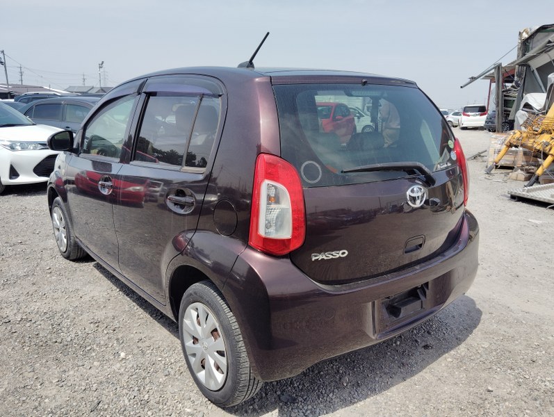TOYOTA	PASSO
