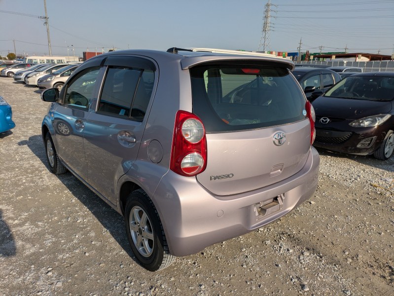 TOYOTA	PASSO