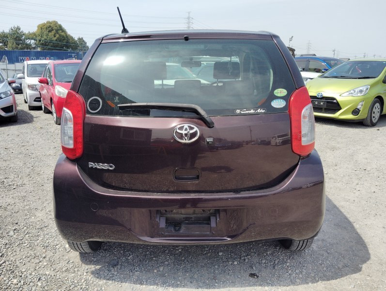 TOYOTA	PASSO