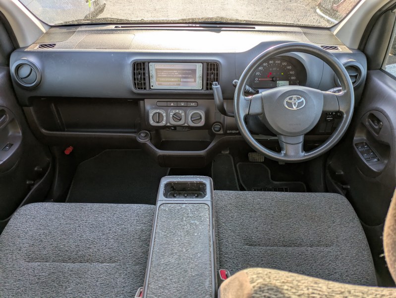 TOYOTA	PASSO