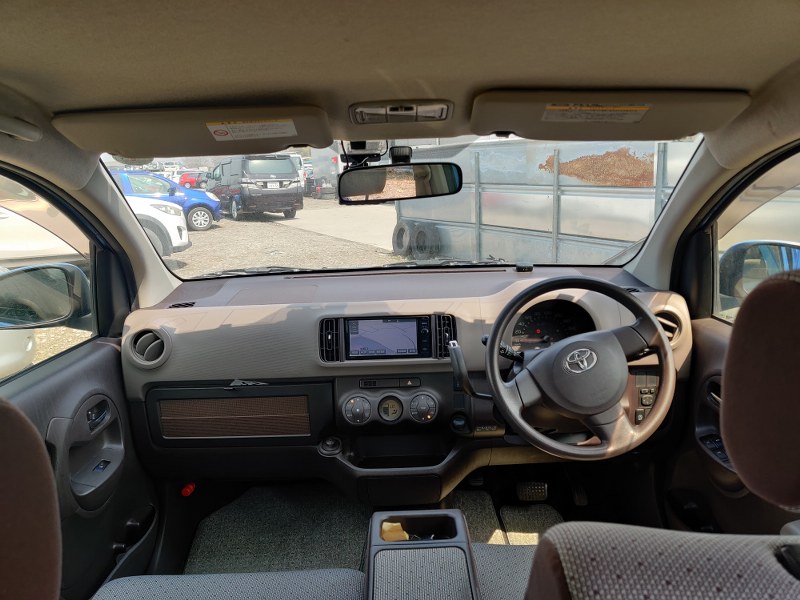 TOYOTA	PASSO