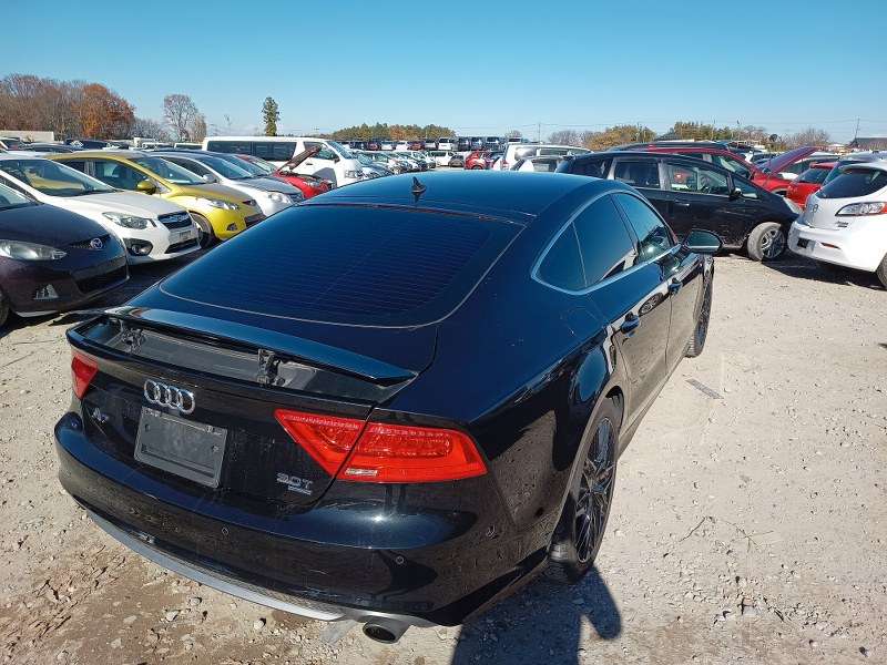AUDI	A7