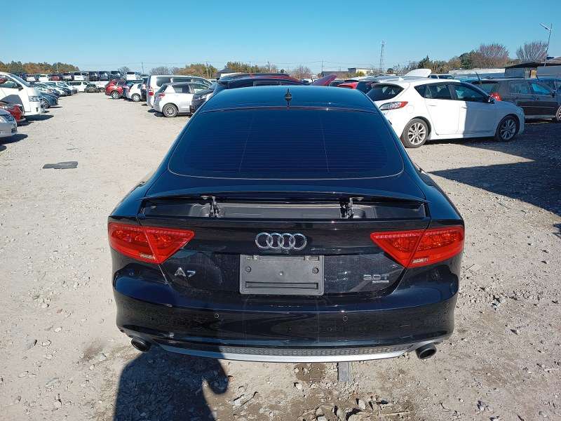 AUDI	A7