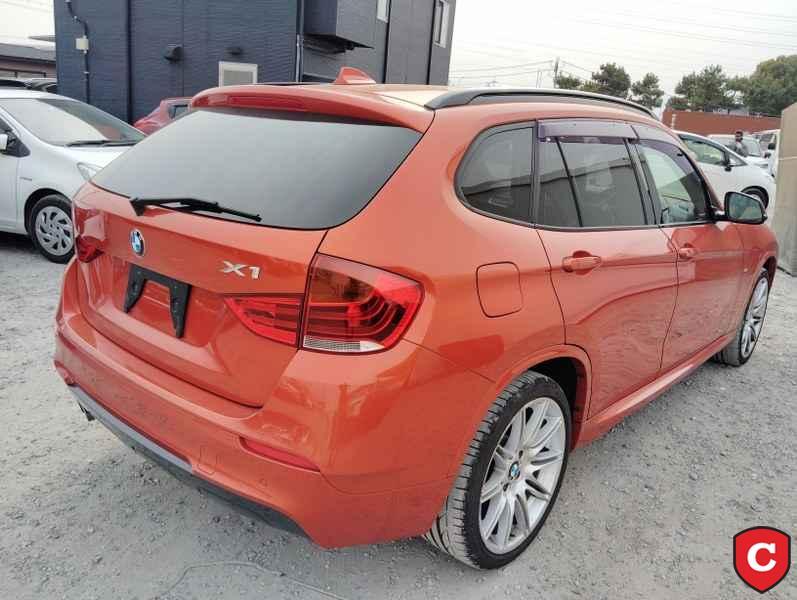 BMW 	X1