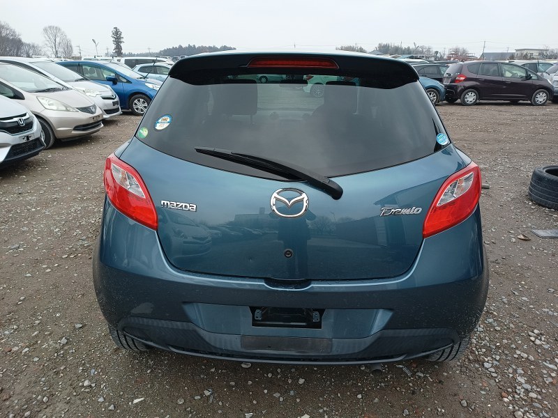 MAZDA	DEMIO