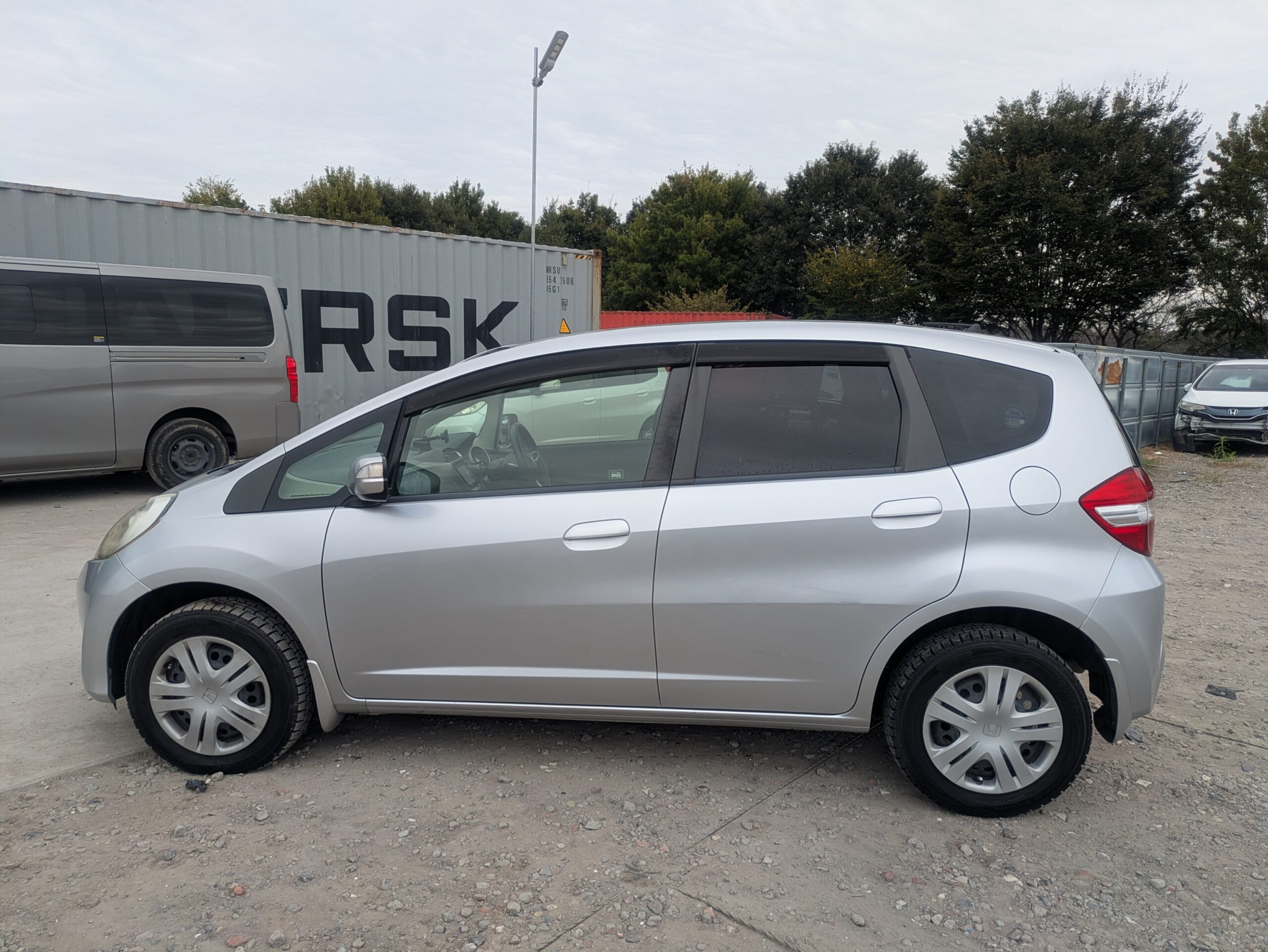 HONDA	FIT