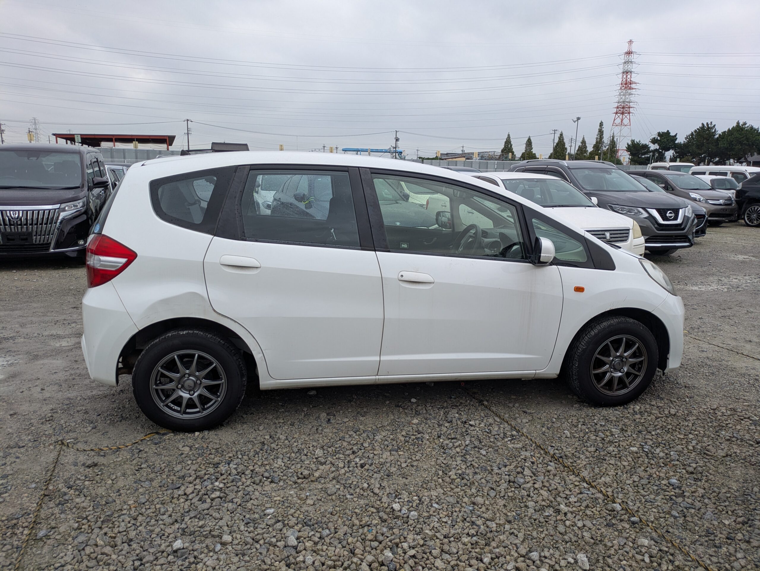HONDA	FIT