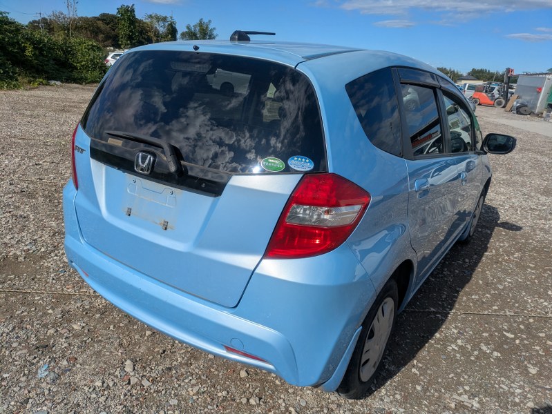 HONDA	FIT