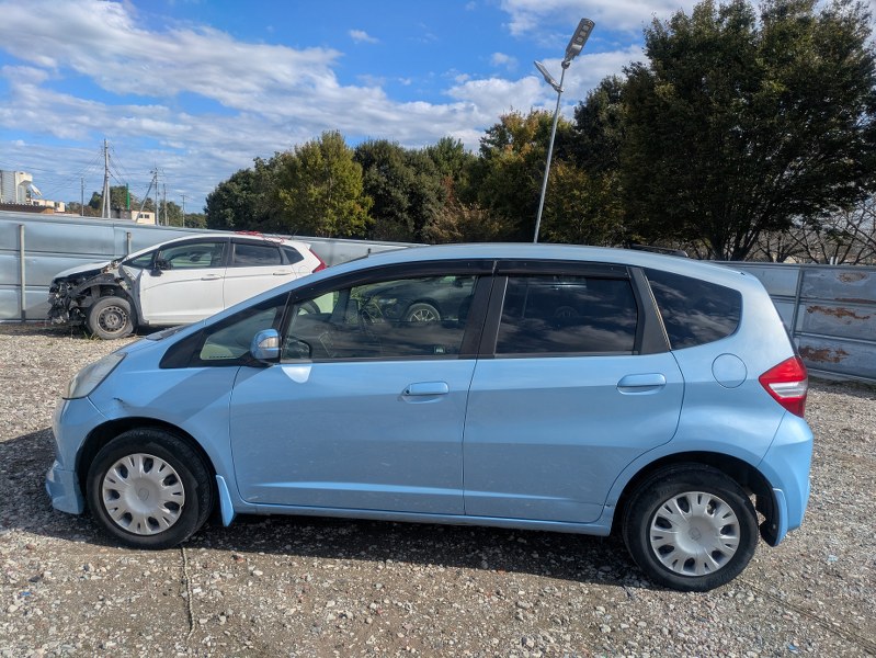 HONDA	FIT
