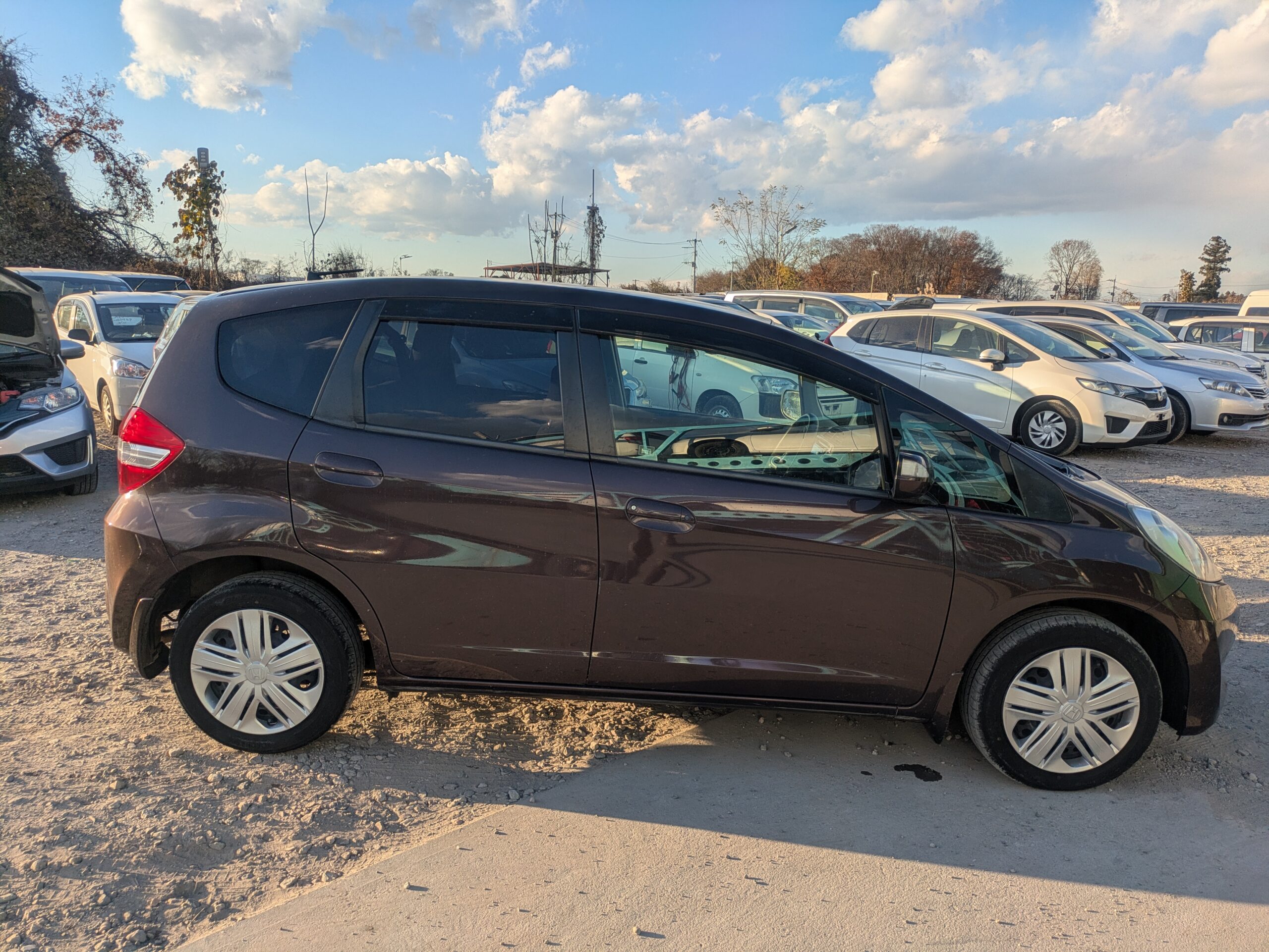 HONDA	FIT