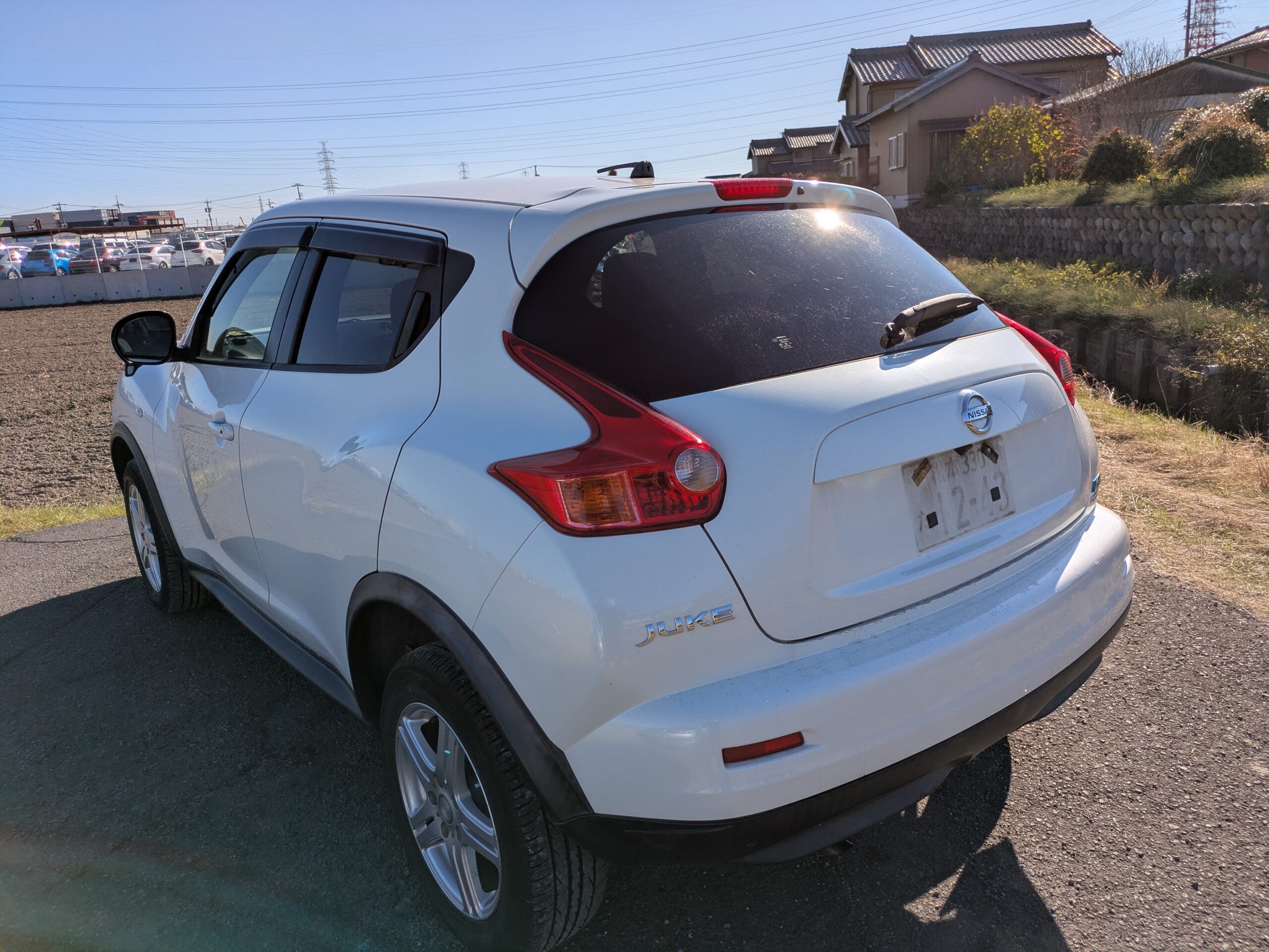 NISSAN	JUKE