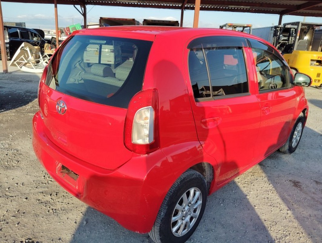 TOYOTA	PASSO