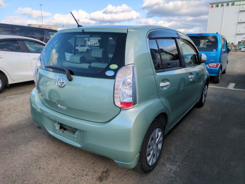 TOYOTA	PASSO