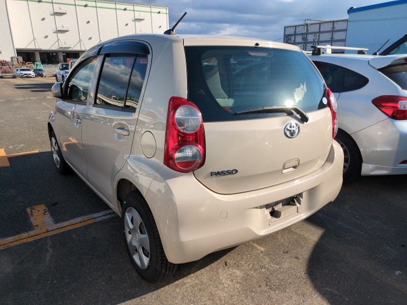 TOYOTA	PASSO