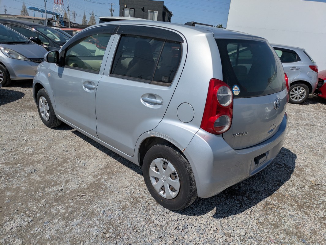 TOYOTA	PASSO