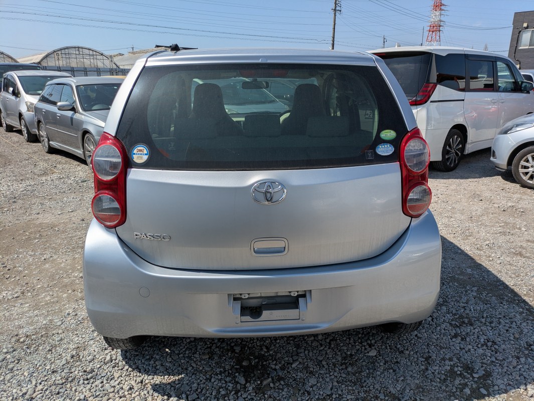 TOYOTA	PASSO