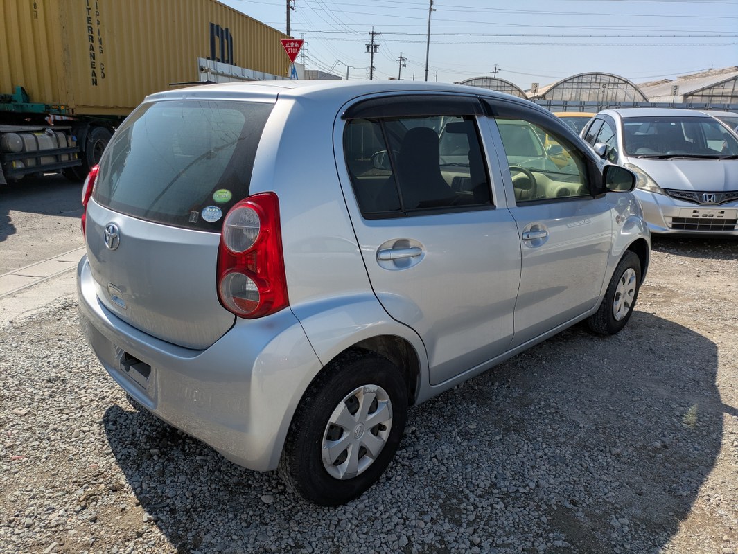 TOYOTA	PASSO