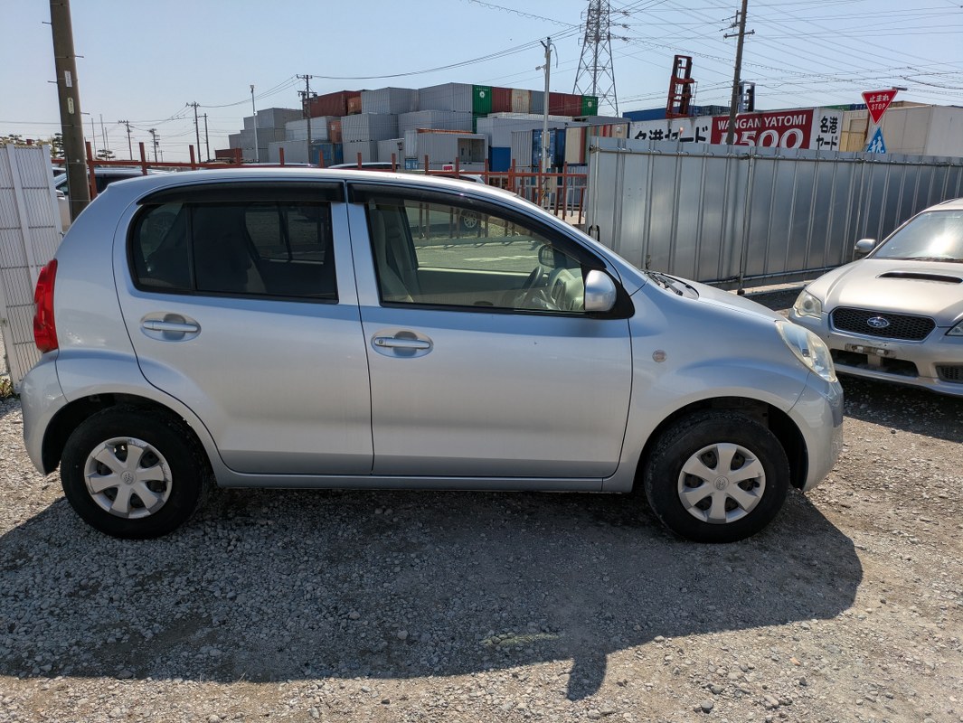 TOYOTA	PASSO
