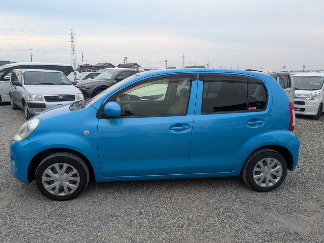 TOYOTA	PASSO