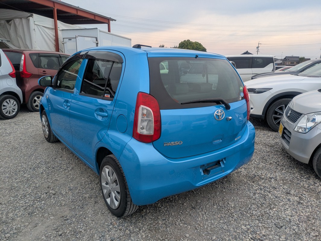 TOYOTA	PASSO
