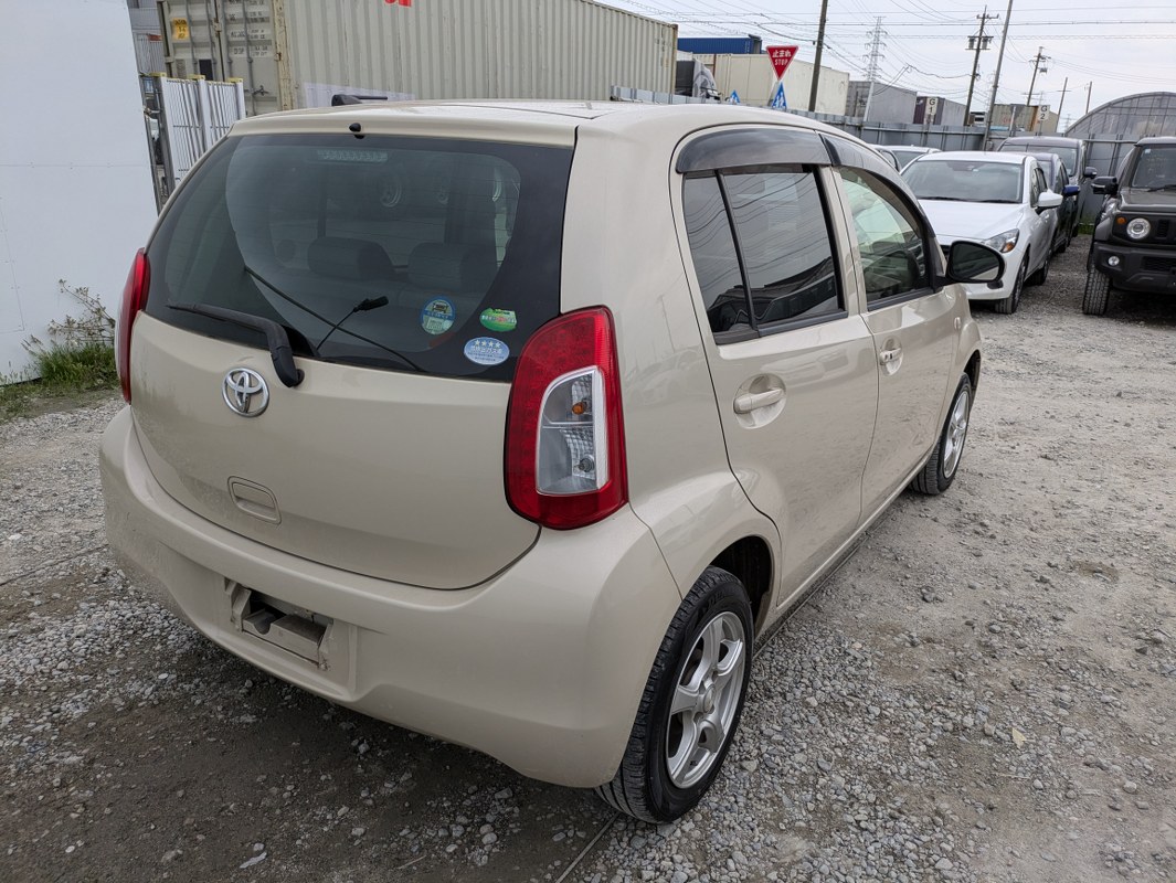 TOYOTA	PASSO