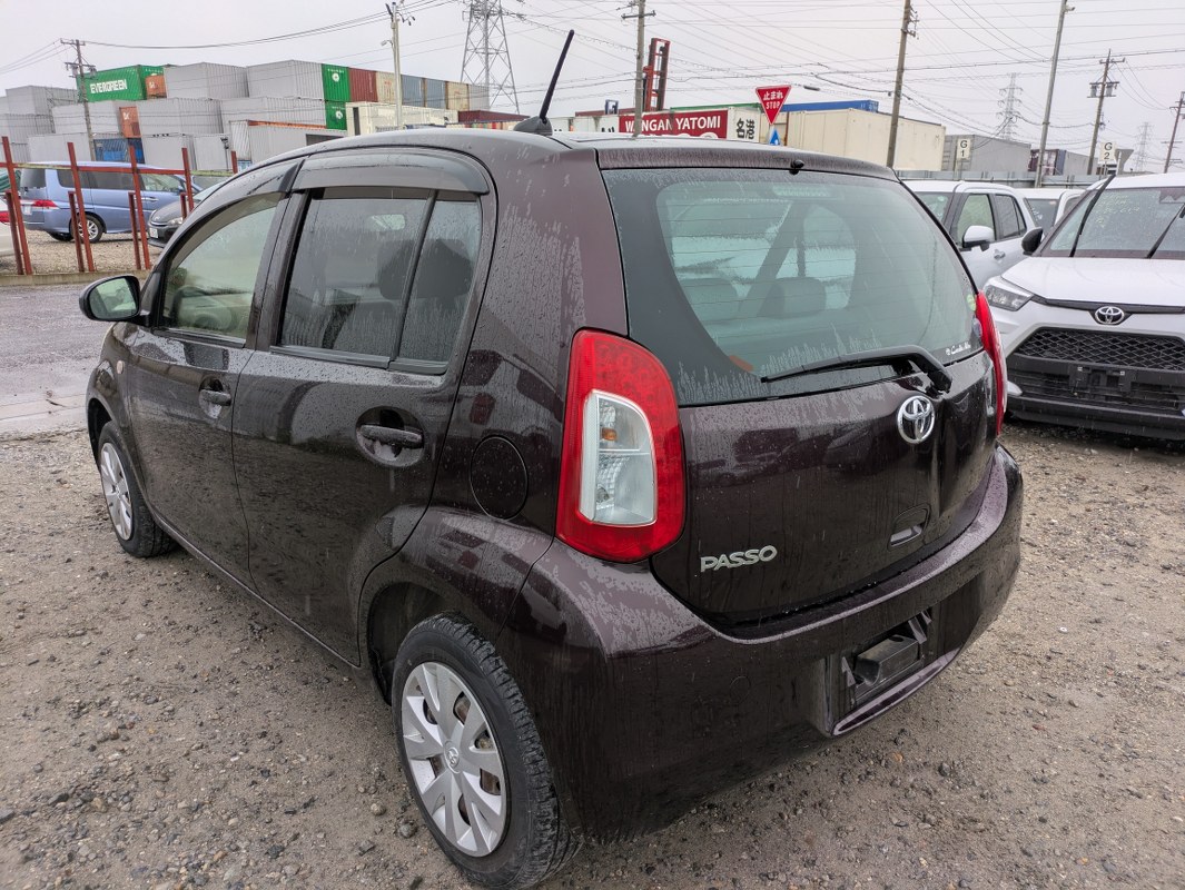 TOYOTA	PASSO