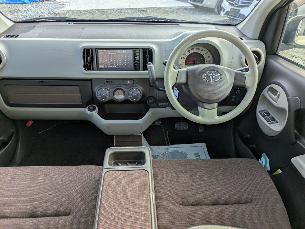 TOYOTA	PASSO
