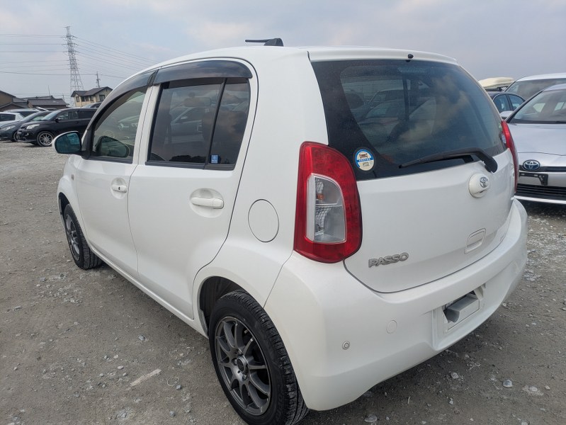 TOYOTA	PASSO