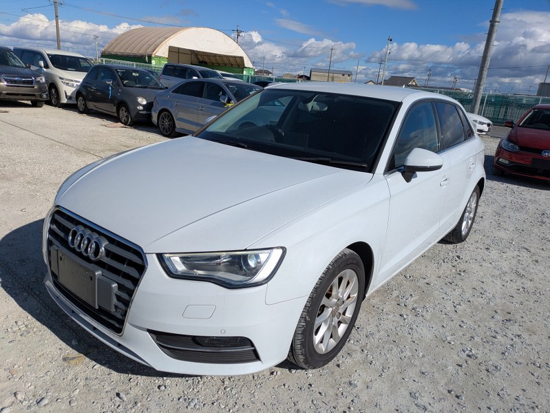 AUDI	A3
