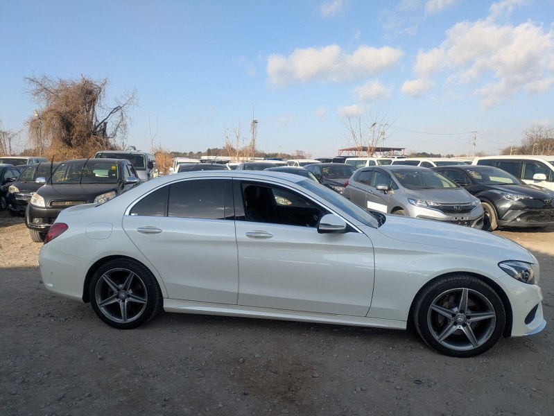 MERCEDES BENZ C CLASS