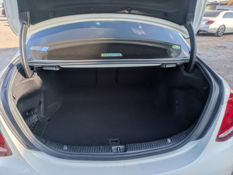 MERCEDES BENZ C CLASS