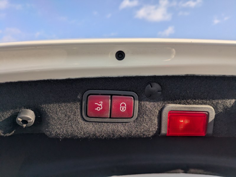 MERCEDES BENZ C CLASS