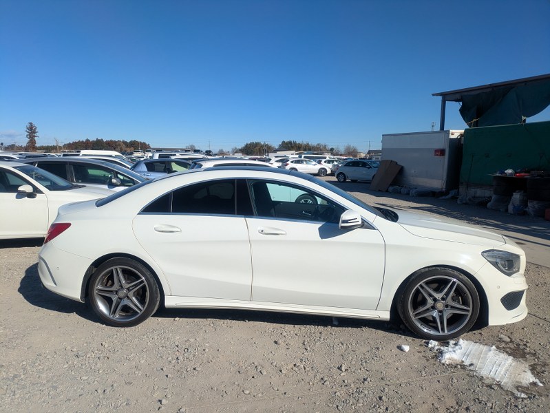 MERCEDES-BENZ CLA CLASS