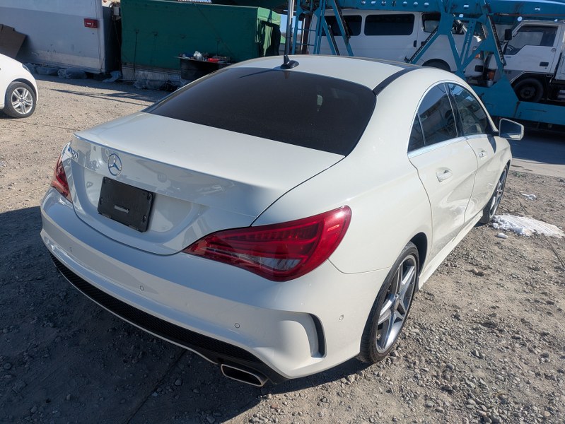 MERCEDES-BENZ CLA CLASS