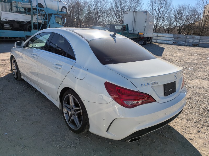 MERCEDES-BENZ CLA CLASS