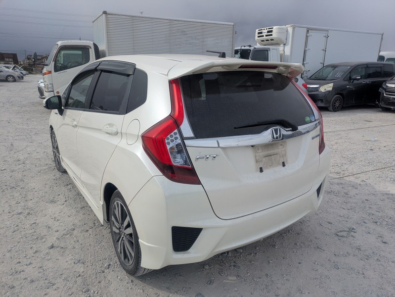 HONDA	FIT